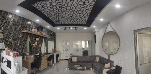 Almira Güzellik Salonu Hatice UĞURLU YIL Bitlis Merkez