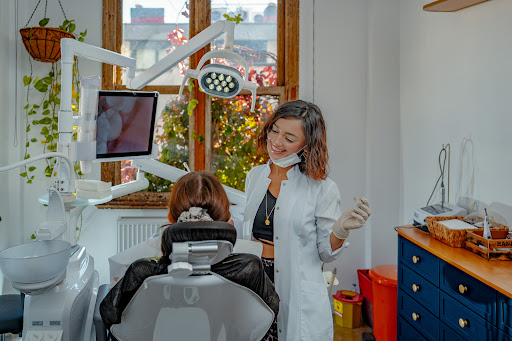 DRTU Dr. Tansu Uzel Aesthetic and Dental Clinic İstanbul Beyoğlu DRTU Dr. Tansu Uzel Aesthetic and Dental Clinic İstanbul Beyoğlu