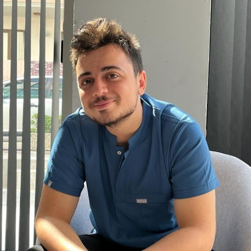Dt. Atilla Karaca, Diş Hekimi Bursa Dt. Atilla Karaca, Diş Hekimi Bursa