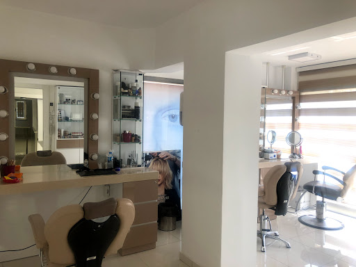 Emma Kuaför ve Güzellik Salonu - Fsm İhsaniye Ataevler Beşevler Nilüfer Kuaför Bursa Emma Kuaför ve Güzellik Salonu - Fsm İhsaniye Ataevler Beşevler Nilüfer Kuaför Bursa