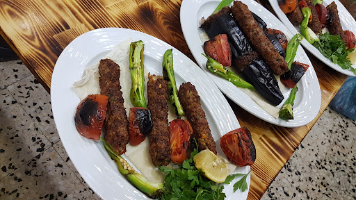 Fırat lokantasi Kebapçı Mahmut Şanlıurfa 