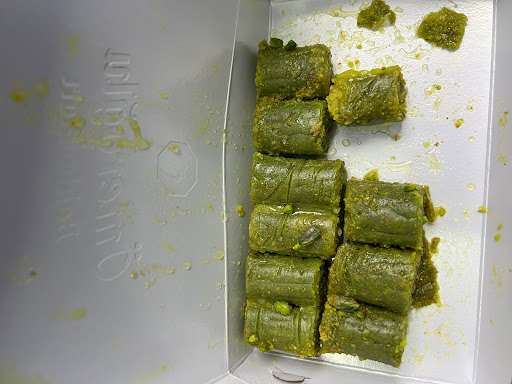 Gaziantepli Ömeroğlu Baklava Börek Dondurma Aksaray Merkez Gaziantepli Ömeroğlu Baklava Börek Dondurma Aksaray Merkez