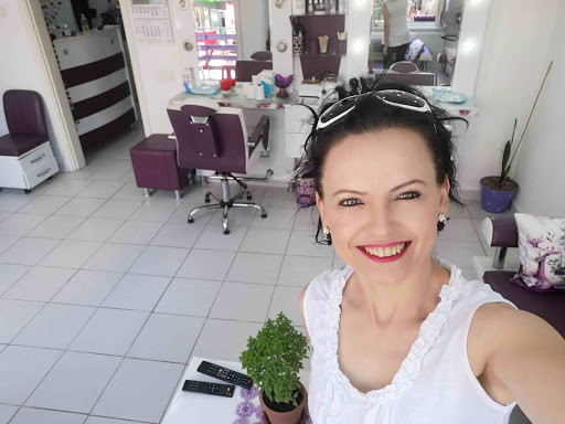 GÜLÜM GÜZELLİK SALONU-EMİNE MAKEUP Balıkesir GÜLÜM GÜZELLİK SALONU-EMİNE MAKEUP Balıkesir