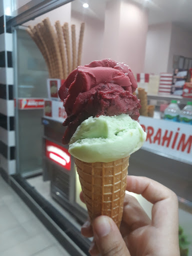 HAKİKİ MARAŞ DONDURMASI ÖDÜL Denizli HAKİKİ MARAŞ DONDURMASI ÖDÜL Denizli