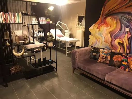 Elazığ Güzellik Salonu Güzel Kadın Luxury Elazığ Merkez