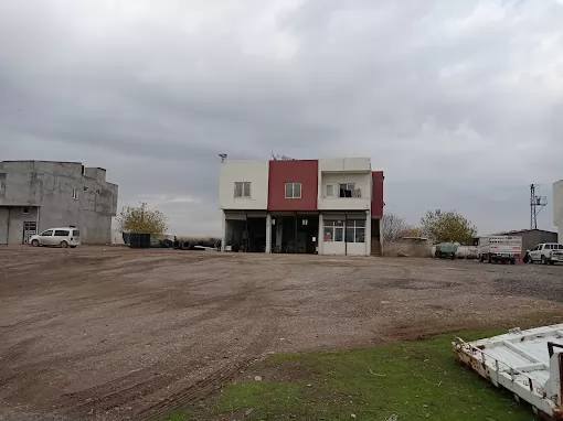 Elişler oto lastik yol yardım Mardin Derik