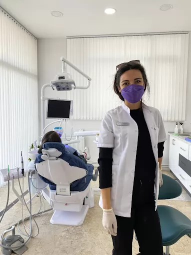 OLİVDENT DİŞ KLİNİĞİ - Diş Beyazlatma - Bleaching - Emax Lamina Diş -Estetik Diş - Zirkonyum -Ankara Diş Hekimi Ankara Çankaya