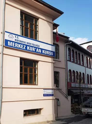 Yoncalı Hidroterapi Ve Fizik Tedavisi Hastanesi Kütahya Merkez