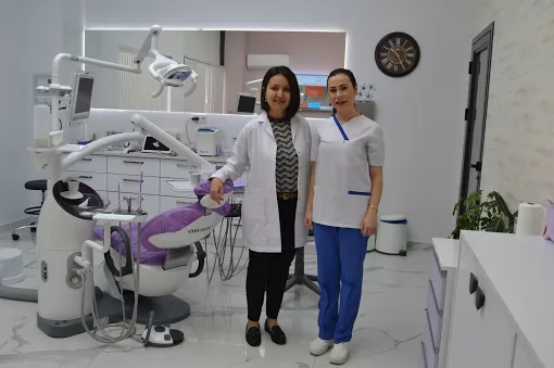 İpek Ağız ve Diş Sağlığı Polikliniği Merkez Şubesi | Eskişehir implant | Eskişehir Ortodonti | Zirkonyum Diş Eskişehir Tepebaşı