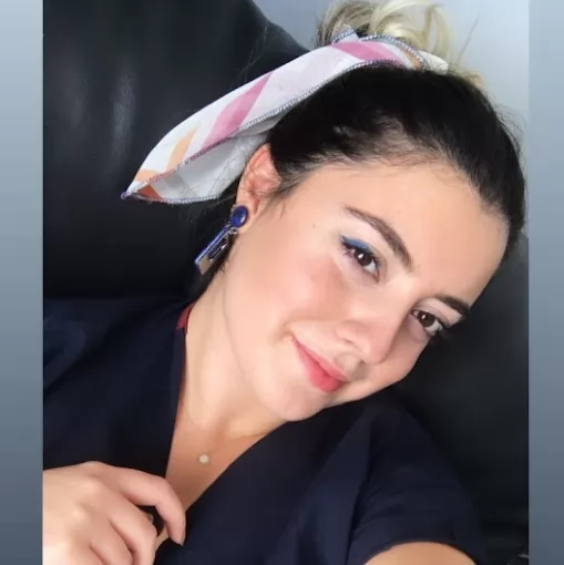 Dt. İrem Hazal Özcan, Diş Hekimi Diyarbakır Kayapınar