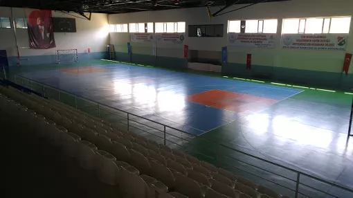 Tatvan Gençlik Hizmetleri ve Spor Müdürlüğü Spor Salonu Bitlis Tatvan