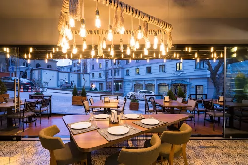 Mivan Restaurant Cafe İstanbul Fatih