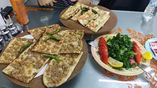 Kısmet Etliekmek ve Lahmacun Salonu Karaman Merkez