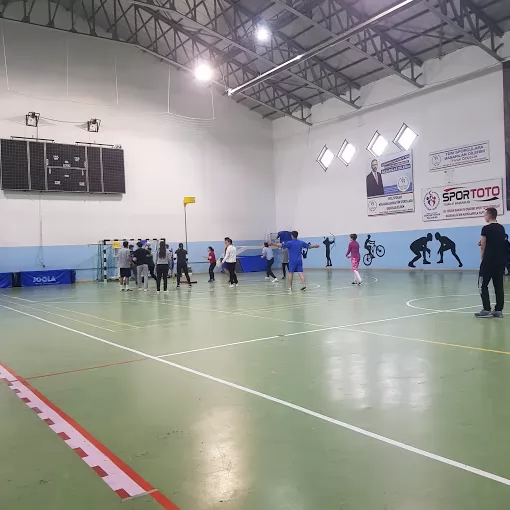 Kapalı Spor Salonu Niğde Merkez