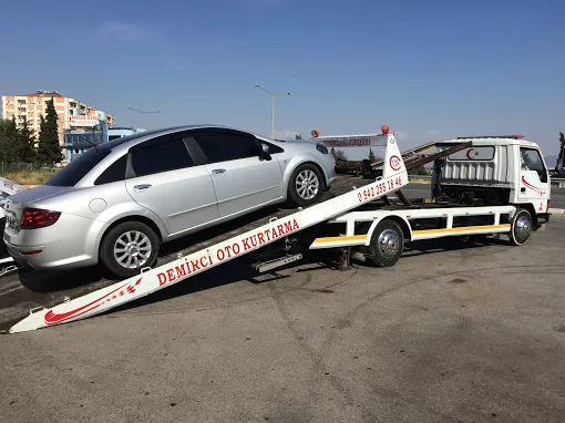 Demirci Oto Kurtarma ve Yol Yardım Aydın Efeler