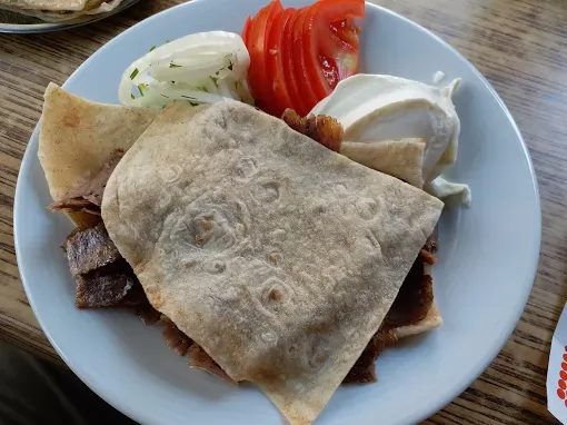 Tombul Döner İzmir Buca