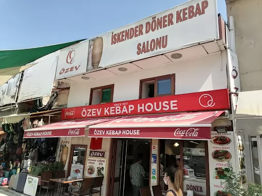 Özev İskender Döner Kebap İzmir Konak