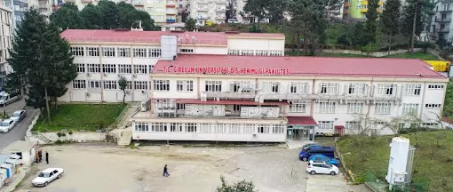 Giresun Üniversitesi Ağız ve Diş Sağlığı Uygulama ve Araştırma Merkezi Hastanesi Giresun Merkez