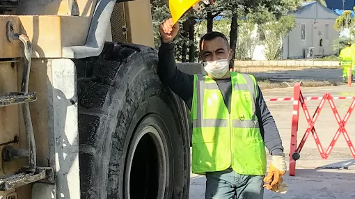 Lastikçi Süleyman (Oto Lastik Yol Yardım Lastik Tamiri ) Aydın Efeler