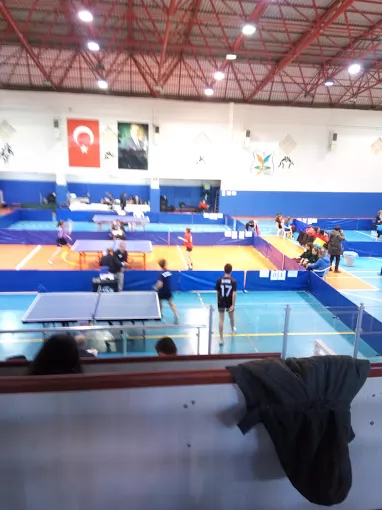 Hüsnü Bayer Spor Salonu Burdur Merkez