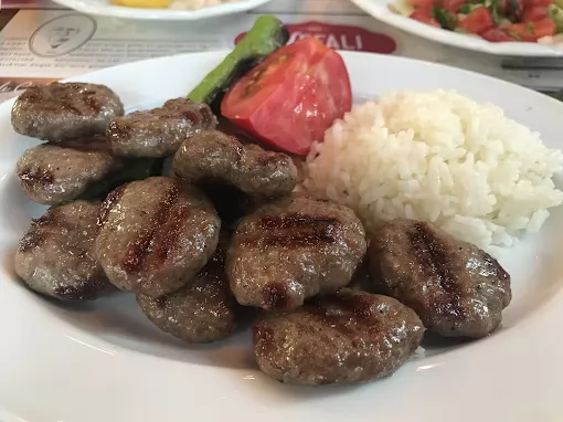 Vefalı Köfteci İstanbul Kadıköy