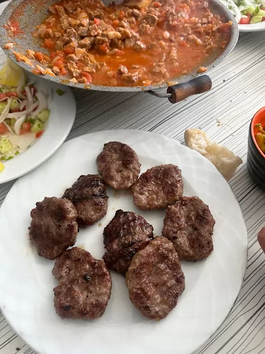 Kazım'ın Yeri Köfte Çorba Büftek Melemen Tost Sinop Merkez