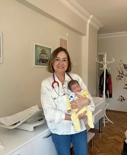 UZM. DR. SURİYE ALTIAY (Çocuk Sağlığı ve Hastalıkları) Edirne Merkez