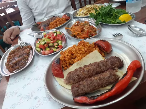 Şanlıurfa Zarif Ciğer ve Kebap Salonu İstanbul Fatih