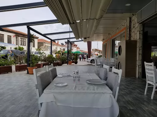 Kordon Yengeç Restaurant İzmir Konak