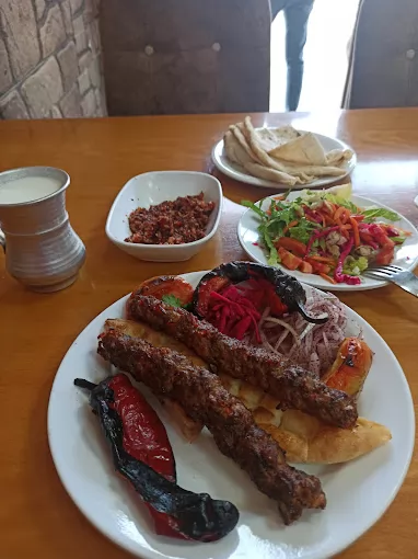 Kebapçı Kadir Usta Mardin Artuklu