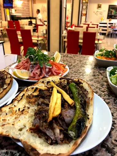 Hal Pide Döner & İskender Karabük Merkez