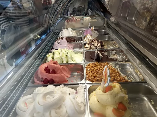 Bravo Patisserie İzmir Karşıyaka