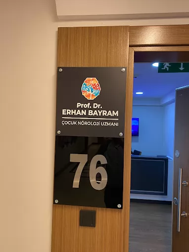 Doç.Dr.Erhan Bayram, Çocuk Nöroloji Muayenehanesi, Çocuk EEG Merkezi İzmir Bayraklı