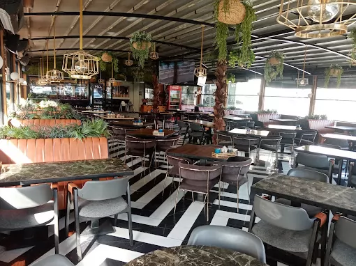 MPLUS CAFE RESTAURANT Kütahya Merkez