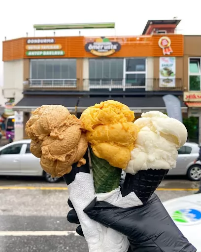 Göynüklü Ömer Usta Dondurmaları Bosna Caddesi Sakarya Adapazarı