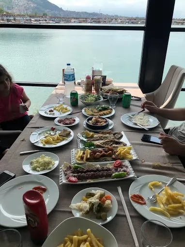 Trabzon 100. Yıl Balık Köfte Restaurant Trabzon Ortahisar