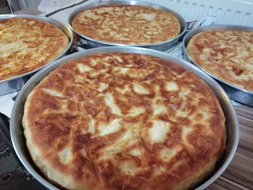 AZRA MANTI VE BÖREK EVİ Erzincan Merkez