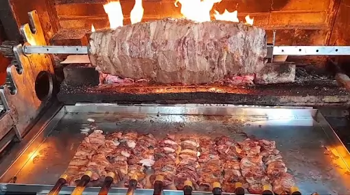 DURAK USTA DADAŞ OLTU CAĞ KEBAP SALONU Balıkesir Altıeylül