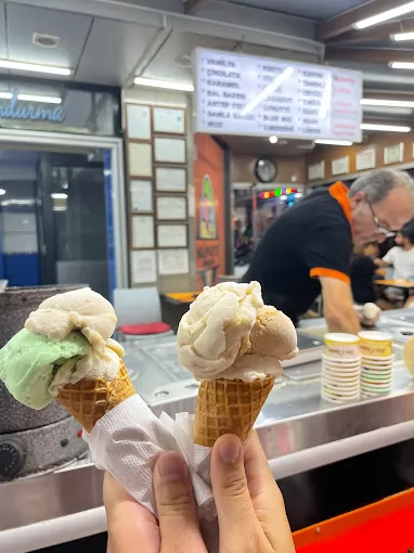 Halim Usta Kornet Dondurma Balıkesir Erdek