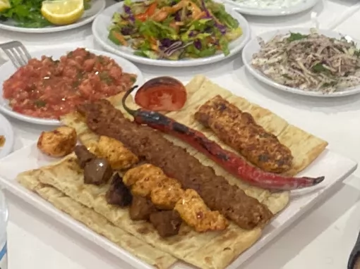 Murat Usta Madalyon Kebap Siirt Merkez