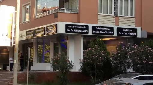 Özel Uzmanlar Ağız ve Diş Sağlığı Polikliniği Gaziantep Şehitkamil