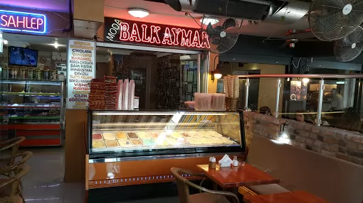 Meşhur Bal Kaymak Dondurması İstanbul Kadıköy