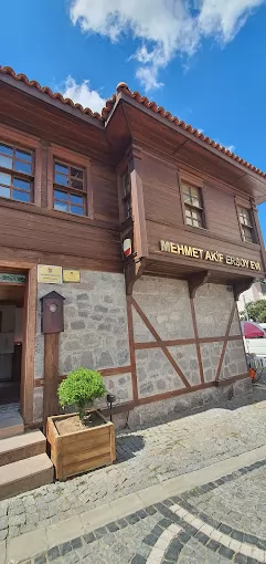 Bayramiç Öğretmen Evi Ve Aso Müdürlüğü Çanakkale Bayramiç