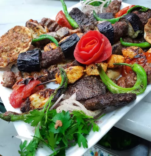 BİRTAT LAHMACUN KÜNEFE & KEBAP EVİ Ankara Kahramankazan