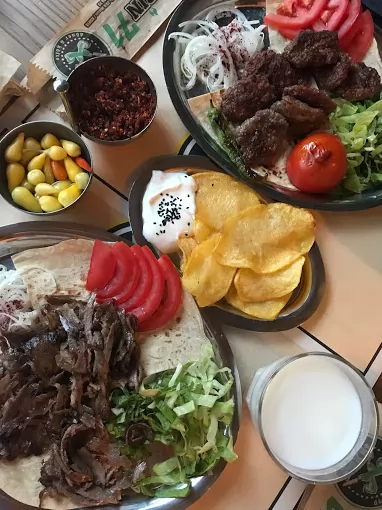 Hasanzade Yaprak Döner Konya Meram