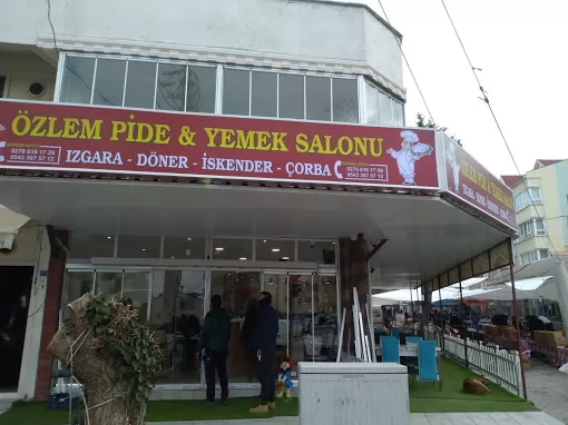 ÖZLEM PİDE IZGARA KEBAP YEMEK (KURULUŞU 1980) Uşak Sivaslı