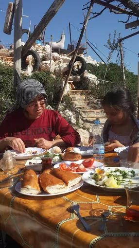 İKİNCİ BAHAR KÖFTE KOKOREÇ Antalya Finike