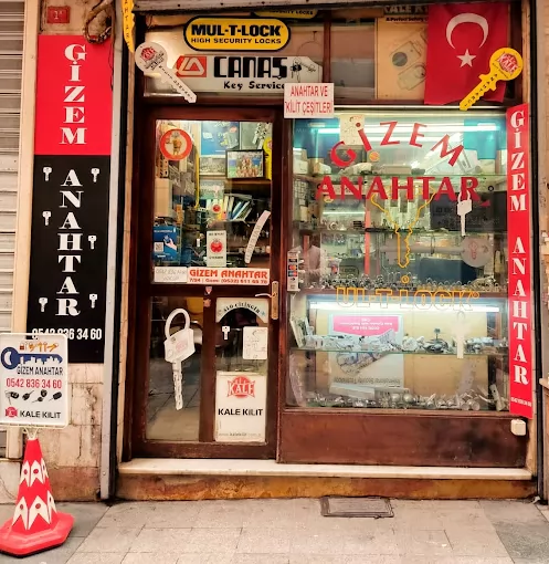 Gizem Anahtar İstanbul Beyoğlu