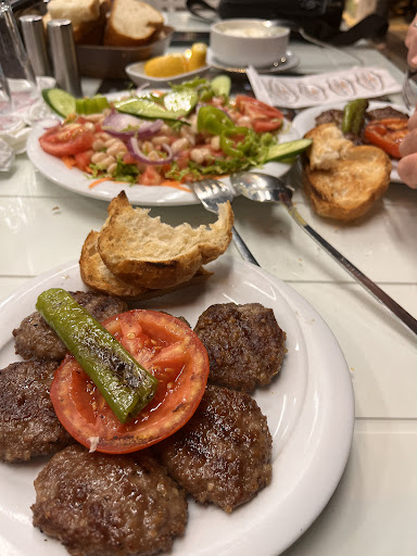 İskenderpaşa Köfte Salonu Trabzon Ortahisar İskenderpaşa Köfte Salonu Trabzon Ortahisar