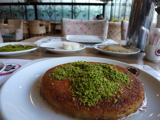 Künefeci Levent Usta Diyarbakır Bağlar Künefeci Levent Usta Diyarbakır Bağlar